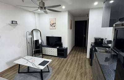 Rent a bright, furnished apartment, Ngu Hanh Son, Da Nang, Vietnam