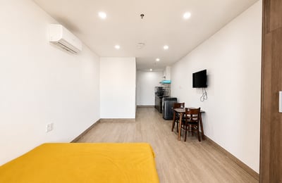 Rent a bright, furnished studio with pool, Son Tra, Da Nang, Vietnam