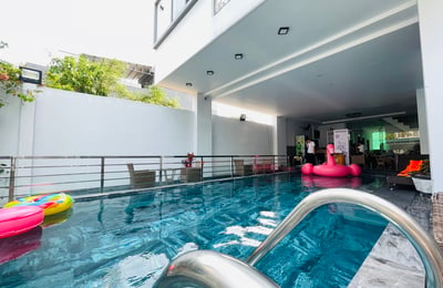 Rent a bright, furnished studio with pool, Son Tra, Da Nang, Vietnam