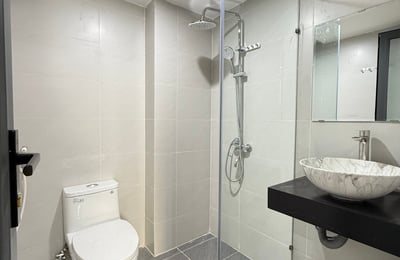 Location d'un appartement moderne et meublé près de la plage, Da Nang, Vietnam