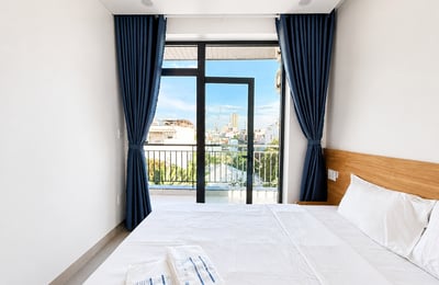 Rent a new, furnished apartment with rooftop pool, Da Nang, Vietnam