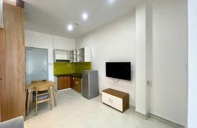 Rent of a comfortable, bright 2-bedroom apartment near the beach, Da Nang, Vietnam