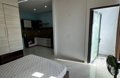 Rent a cozy, furnished studio near the beach, Da Nang, Vietnam