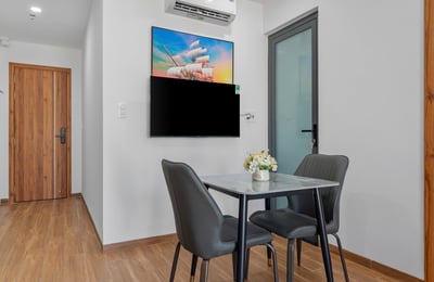 Rent a bright, comfortable apartment near the beach, Son Tra, Da Nang, Vietnam