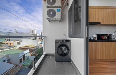 Rent a bright, comfortable apartment near the beach, Son Tra, Da Nang, Vietnam
