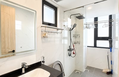 Rent a new, bright apartment near the beach, Ngu Hanh Son, Da Nang, Vietnam