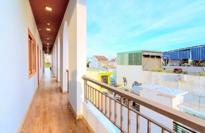 Rent a stylish, furnished apartment near the beach, Son Tra, Da Nang, Vietnam