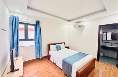 Rent a spacious, furnished apartment, Ngu Hanh Son, Da Nang, Vietnam