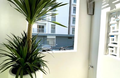 Rent a brand new, furnished apartment near the beach, Ngu Hanh Son, Da Nang, Vietnam