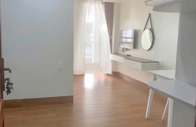 Comfortable Apartment for Rent Near the Beach, Son Tra District, Da Nang, Vietnam