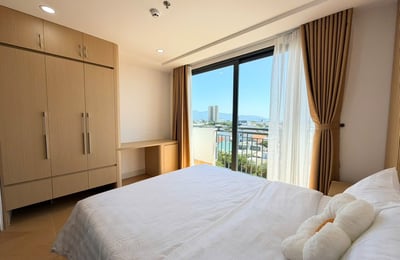 Apartamento nuevo con piscina en alquiler cerca de la playa, Da Nang, Vietnam