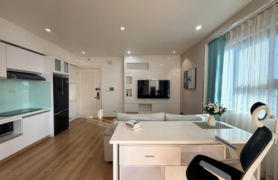Se alquila apartamento nuevo y moderno cerca de la playa, Da Nang