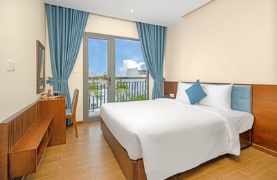 Luxury Apartment with Rooftop Pool for Rent, Da Nang, Vietnam