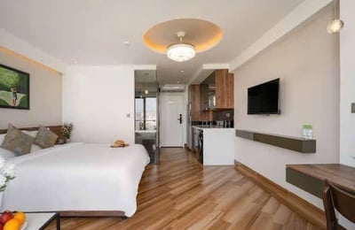 Bright, furnished studio apartment for rent near the beach, Da Nang, Vietnam