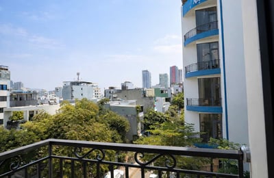 Location d'appartement moderne et meublé près de la plage, Da Nang, Viêt Nam