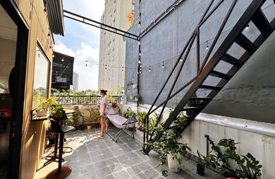 Bright, cozy penthouse for rent with garden balcony, Da Nang, Vietnam