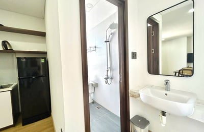 Furnished apartment for rent (near My Khe Beach), Da Nang, Vietnam