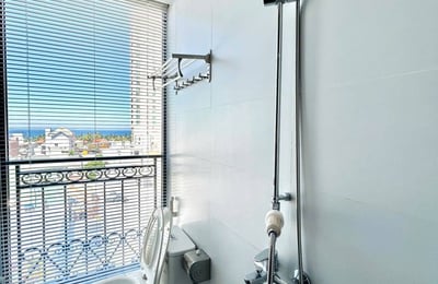 Furnished apartment for rent (near My Khe Beach), Da Nang, Vietnam