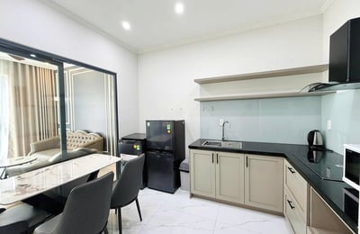 Stilvolle Luxuswohnung mit Meerblick zur Miete, Da Nang, Vietnam
