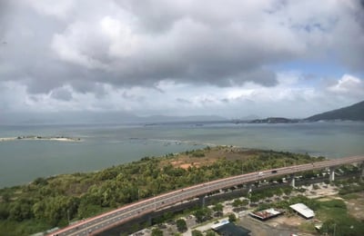 Mieten Sie eine gemütliche, möblierte 100 m² Wohnung im Blooming Tower, Da Nang