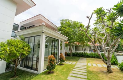 Location d'une villa luxueuse et meublée de 433 m² dans le quartier de Ngu Hanh Son, Da Nang