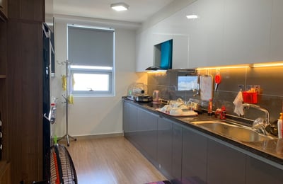 Alquiler de un apartamento confortable, 100 m², Blooming Tower, distrito de Hai Chau, Da Nang, Vietnam