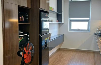 Alquiler de un apartamento confortable, 100 m², Blooming Tower, distrito de Hai Chau, Da Nang, Vietnam