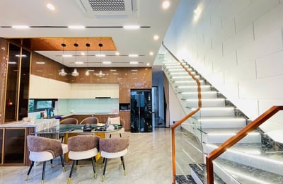 Alquiler de una casa de lujo y luminosa de 350 m² con un hermoso jardín en el distrito de Hai Chau, Da Nang, Vietnam