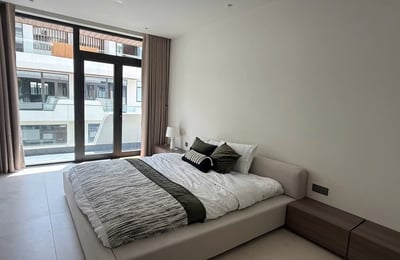 Alquiler de casa de élite y elegante con piscina y ascensor, Da Nang, Vietnam