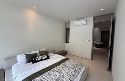 Alquiler de casa de élite y elegante con piscina y ascensor, Da Nang, Vietnam