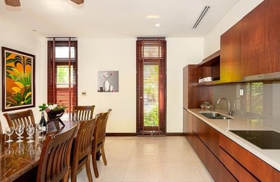 Alquiler de villa moderna, luminosa con piscina, 400 m², Da Nang, Vietnam