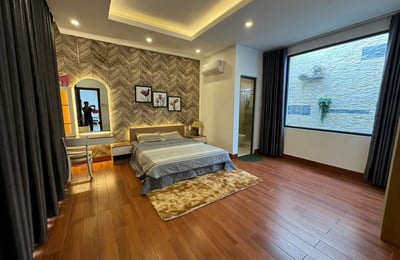 Location d'une maison moderne avec piscine proche de la mer, Da Nang, Vietnam
