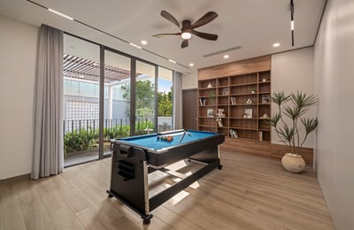Rent a luxury, fully furnished villa with pool, Hai Chau, Da Nang, Vietnam