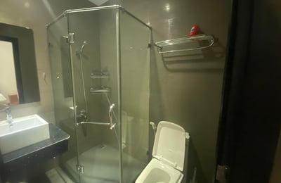 Alquiler de villa de lujo con piscina y jardín, 800 m², Ngu Hanh Son, Da Nang, Vietnam
