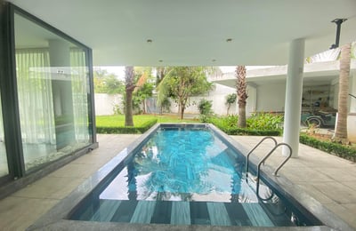 Alquiler de villa de lujo con piscina y jardín, 800 m², Ngu Hanh Son, Da Nang, Vietnam