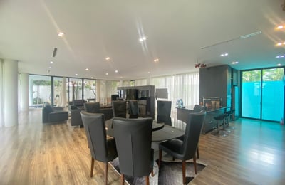 Alquiler de villa de lujo con piscina y jardín, 800 m², Ngu Hanh Son, Da Nang, Vietnam