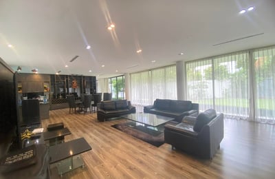 Alquiler de villa de lujo con piscina y jardín, 800 m², Ngu Hanh Son, Da Nang, Vietnam