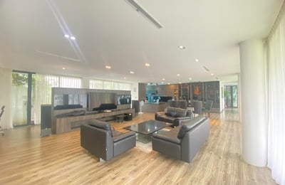 Alquiler de villa de lujo con piscina y jardín, 800 m², Ngu Hanh Son, Da Nang, Vietnam