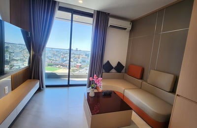 Modern Apartment 50m² for Rent Near the River, Da Nang, Vietnam