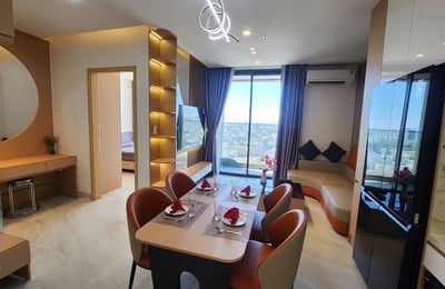 Modern Apartment 50m² for Rent Near the River, Da Nang, Vietnam