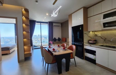 Modern Apartment 50m² for Rent Near the River, Da Nang, Vietnam