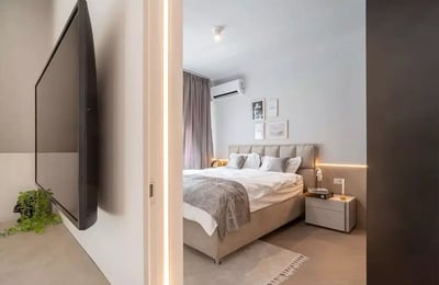 Miete einer gemütlichen 2-Zimmer-Wohnung, Cortina North, Bukarest, Rumänien