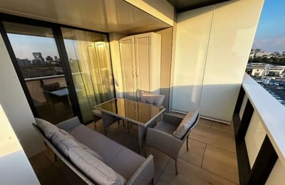Alquiler a largo plazo de un apartamento de 2 habitaciones, 55 m², Bucarest, Rumanía