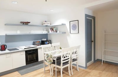 Location d'appartement moderne et spacieux de 2 chambres dans le district de Pathum Wan, Bangkok, Thaïlande