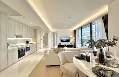 Location d'appartement spacieux et lumineux de 2 chambres dans le district de Khlong Toei, Bangkok, Thaïlande