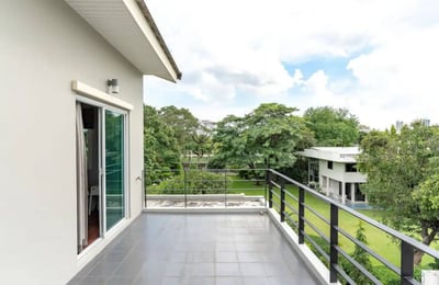 Stylish and spacious 4-bedroom house rental in Khlong Toei district, Bangkok, Thailand