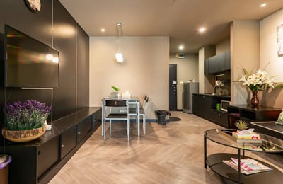 Möbliertes Studio-Apartment im Stadtteil Bang Rak zu vermieten, Bangkok, Thailand