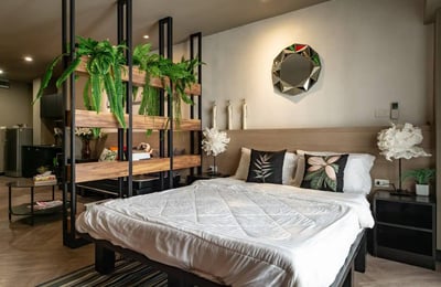 Möbliertes Studio-Apartment im Stadtteil Bang Rak zu vermieten, Bangkok, Thailand