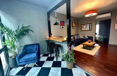 Location d'appartement moderne de 1 chambre avec vue sur le jardin et la ville à Khlong Toei Nuea, Bangkok, Thaïlande