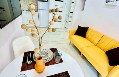 Long-Term Rental in Alicante – 1 Bedroom Apartment, 40m², €1000/month, All Bills Included